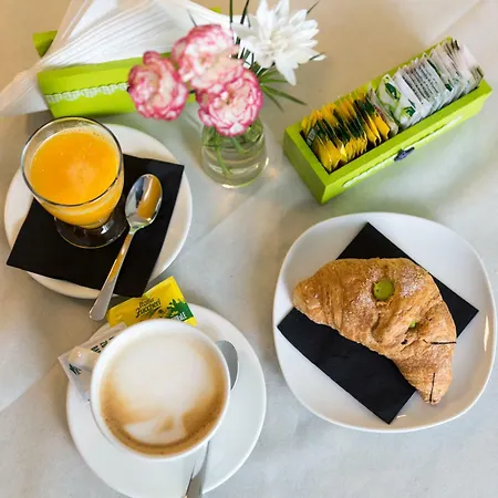 Campofiore Bed & Breakfast 3*